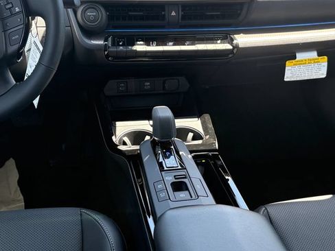 New 2026 Toyota Prius XLE FWD image 17