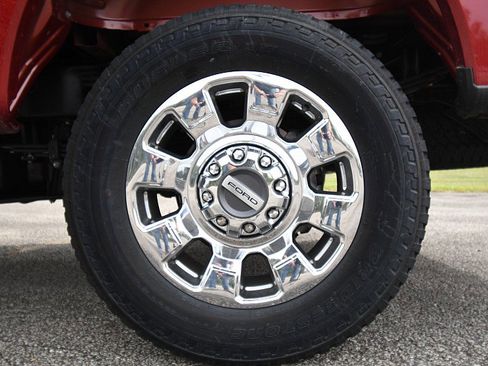 New 2025 Ford F350 Lariat w/ Lariat Ultimate Package image 17