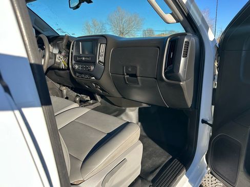 Used 2018 Chevrolet Silverado 2500 W/T w/ WT Fleet Convenience Package image 14