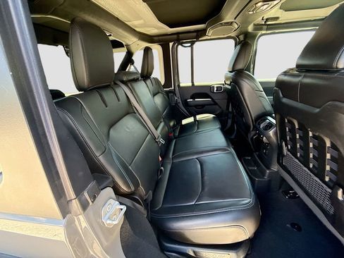 Used 2021 Jeep Wrangler Unlimited Rubicon 4xe w/ Cold Weather Group image 32