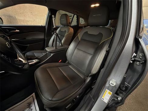 Certified 2024 Chevrolet Trax ACTIV w/ Driver Confidence Package image 11