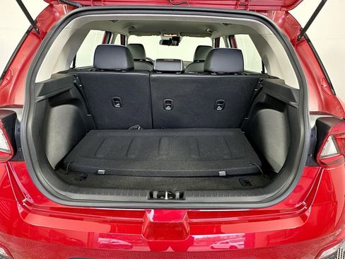 Certified 2023 Hyundai Venue Limited w/ Cargo Package image 26