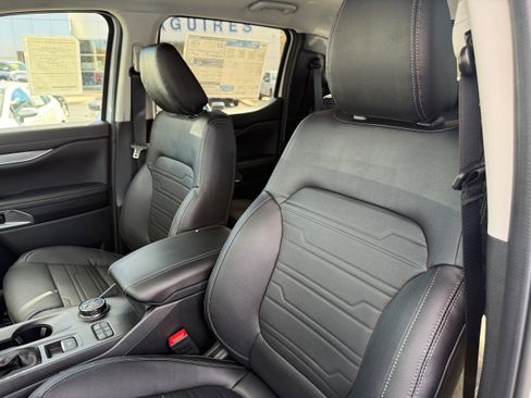 New 2025 Ford Ranger Lariat w/ Chrome Accent Package image 8