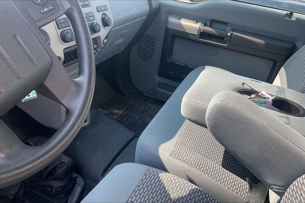 Used 2018 Ford F650 2WD Regular Cab Super Duty image 16