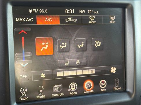 Used 2014 RAM 1500 Lone Star image 28