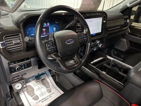 Used 2023 Ford F250 Lariat w/ Lariat Ultimate Package AWD/4WD image 26