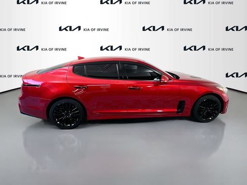 Used 2019 Kia Stinger RWD image 10
