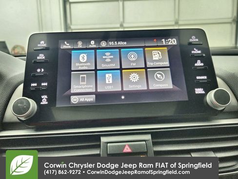 Used 2018 Honda Accord EX image 23