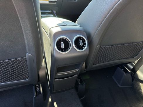 New 2026 Mercedes-Benz GLA 250 4MATIC image 17