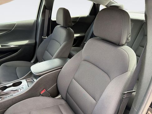 Used 2025 Chevrolet Malibu RS FWD image 23