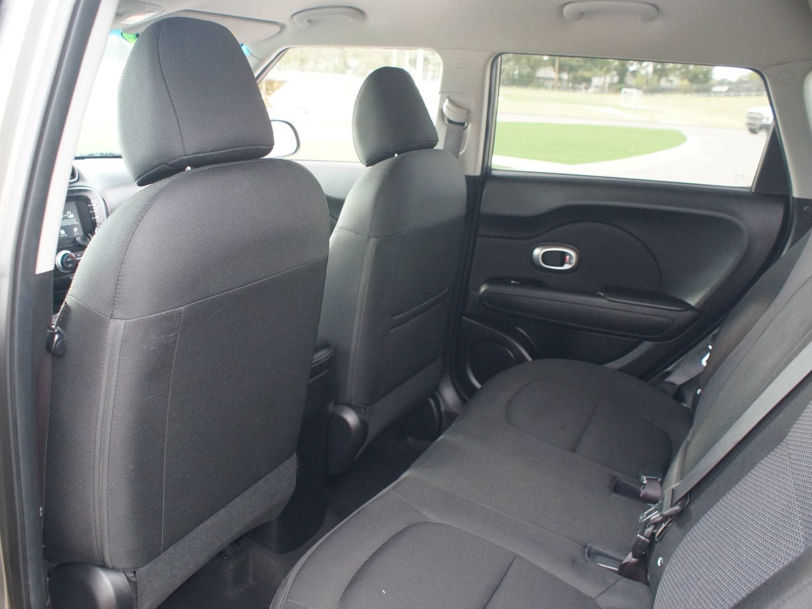 Used 2018 Kia Soul + FWD image 10