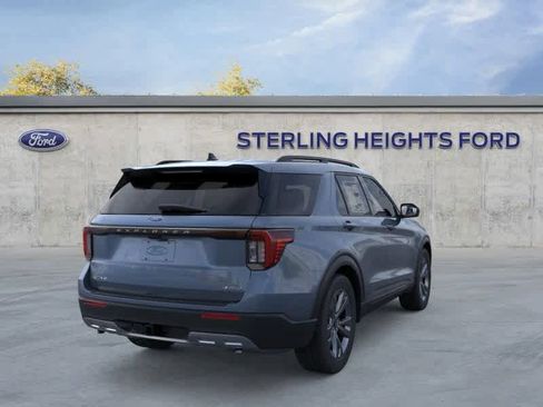 New 2026 Ford Explorer Active image 8