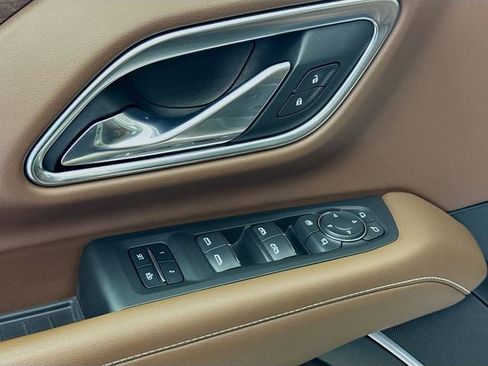 Used 2021 Chevrolet Tahoe High Country image 18