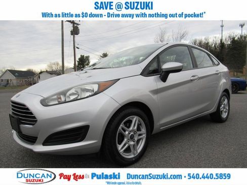 Used 2019 Ford Fiesta SE image 3