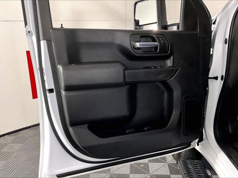 Certified 2024 GMC Sierra 3500 Pro image 18