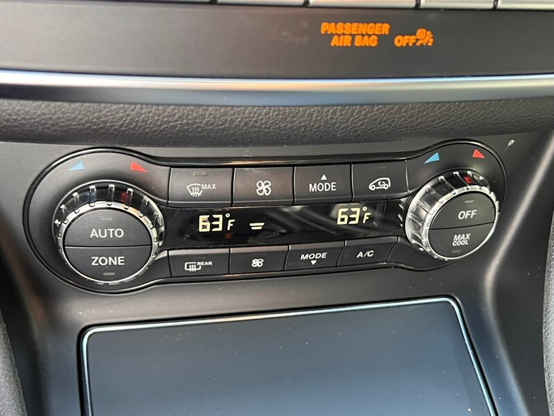 Used 2019 Mercedes-Benz CLA 250 4MATIC w/ Premium Package image 35
