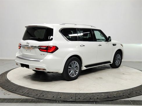 Used 2024 INFINITI QX80 Luxe image 7
