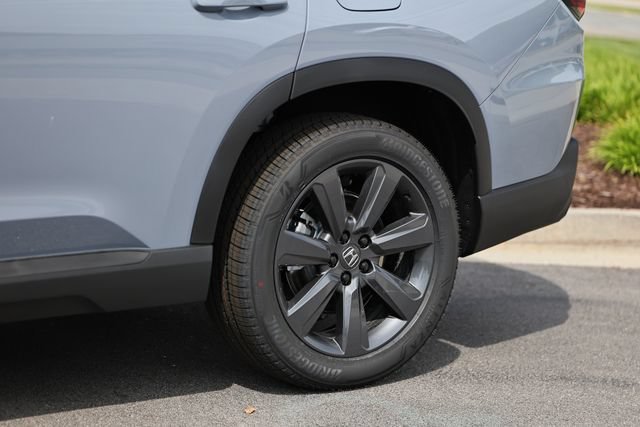New 2026 Honda Pilot Sport image 8