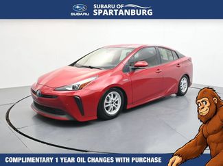 Used 2021 Toyota Prius LE FWD video 3