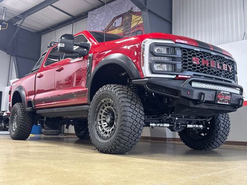 Used 2024 Ford F250 Lariat w/ Lariat Ultimate Package AWD/4WD image 4