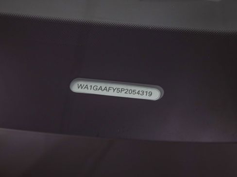 Used 2023 Audi Q5 2.0T Premium w/ Convenience Package image 29