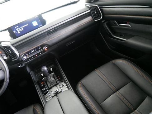 Used 2025 MAZDA CX-50 AWD 2.5 S w/ Premium Plus Pkg image 11