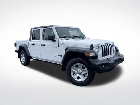 Used 2020 Jeep Gladiator Sport w/ Quick Order Package 24S image 35
