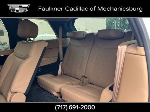 Used 2025 Land Rover Range Rover Long Wheelbase SE AWD/4WD image 18