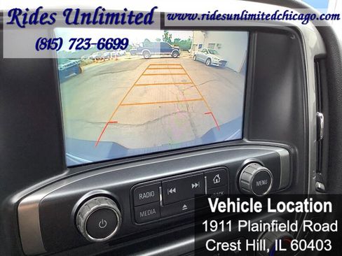 Used 2017 Chevrolet Silverado 1500 LT w/ Midnight Edition AWD/4WD image 12