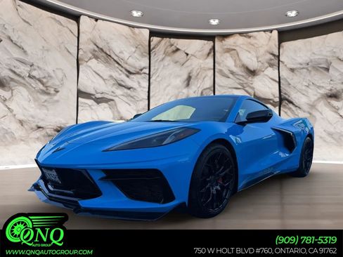 Used 2022 Chevrolet Corvette Stingray Coupe w/ 1LT RWD image 1