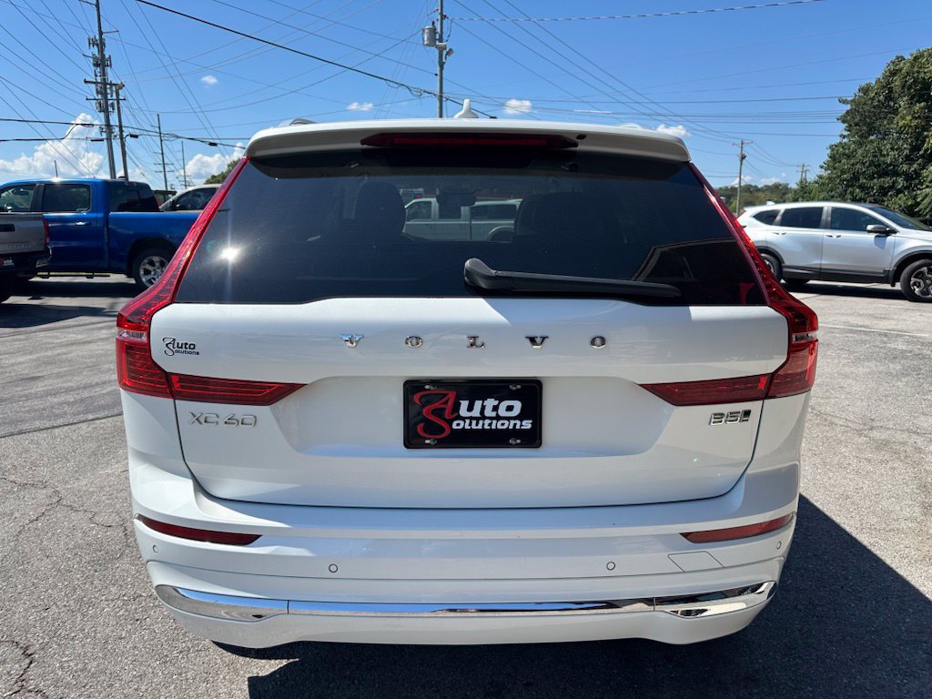 Used 2023 Volvo XC60 B5 Plus AWD/4WD image 5