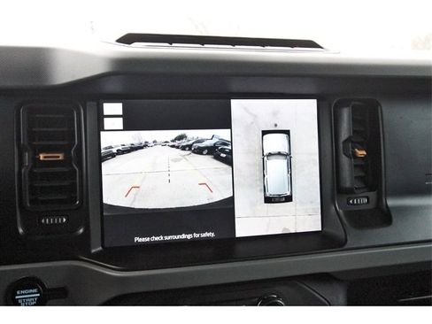 Certified 2023 Ford Bronco Badlands image 22