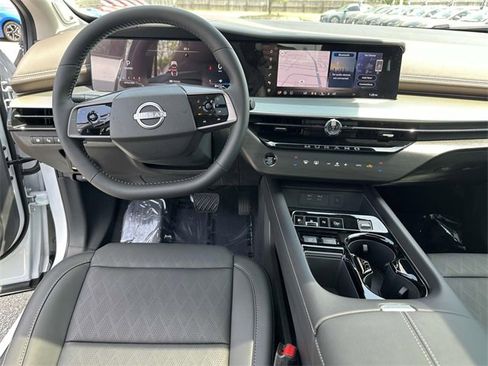 New 2025 Nissan Murano Platinum w/ Cargo Package image 18