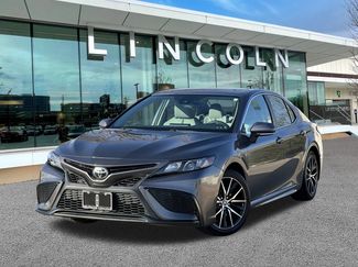 Used 2021 Toyota Camry SE w/ Convenience Package video 1