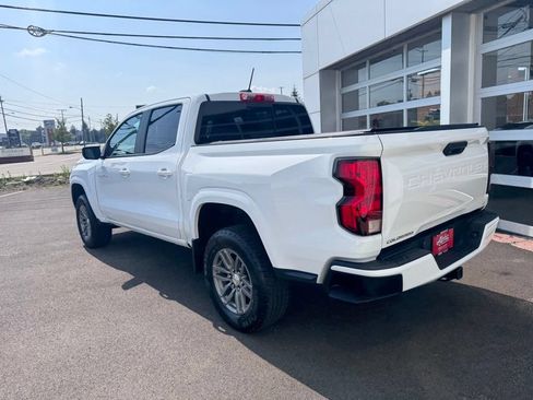 Used 2023 Chevrolet Colorado LT w/ LT Convenience Package II RWD image 3