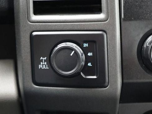 Used 2021 Ford F250 XL w/ Power Equipment Group image 27