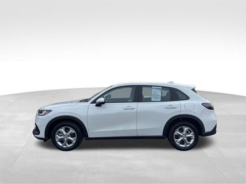 Certified 2024 Honda HR-V LX image 9