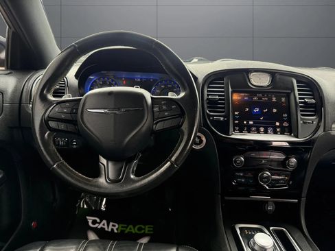 Used 2016 Chrysler 300 S RWD image 20