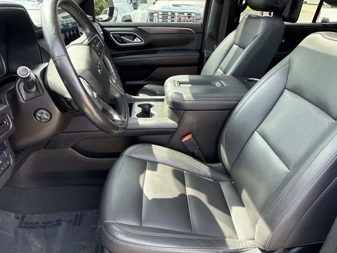 Used 2021 Chevrolet Tahoe Z71 w/ Z71 Off-Road Package image 15