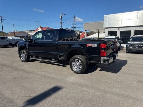 New 2026 Ford F250 Lariat w/ FX4 Off-Road Package image 7