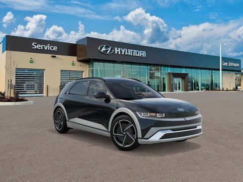 New 2026 Hyundai Ioniq 5 Limited AWD/4WD image 2