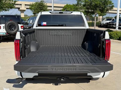 Used 2024 Toyota Tundra Platinum AWD/4WD image 30