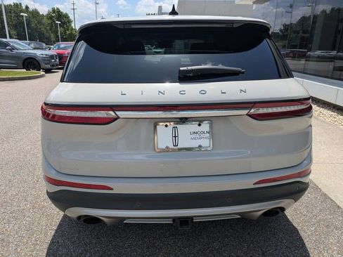 Used 2022 Lincoln Corsair Reserve w/ Equipment Group 201A AWD/4WD image 5