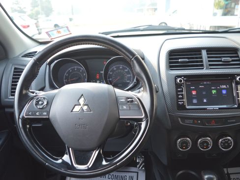 Used 2017 Mitsubishi Outlander Sport ES AWD/4WD image 28