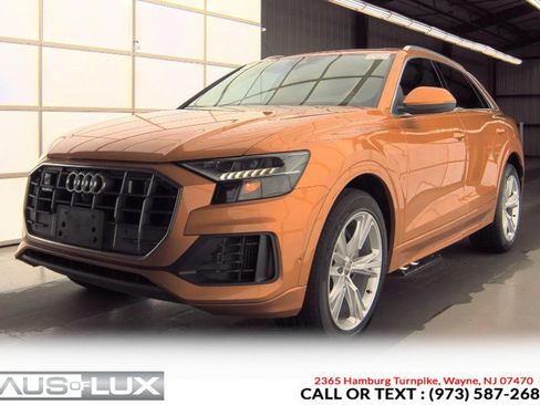 Used 2019 Audi Q8 Premium Plus w/ Premium Plus AWD/4WD image 3