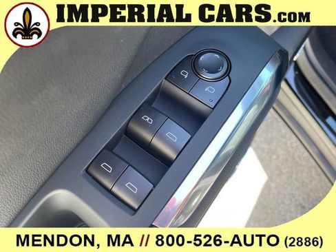 New 2026 Chevrolet Traverse LT w/ Enhanced Driving Package AWD/4WD image 23