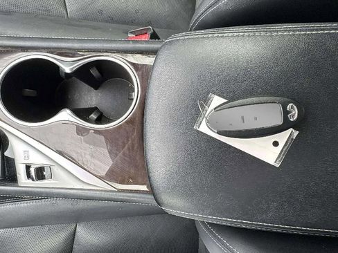 Used 2016 INFINITI Q50 3.0t Premium w/ Driver Assistance Package image 21