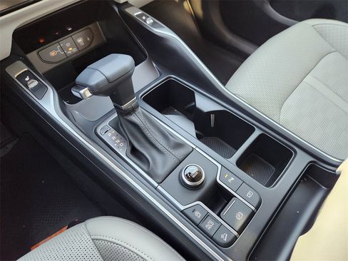 New 2026 Kia Sorento S w/ S Panoramic Sunroof Package image 15