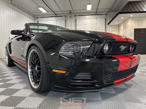 Used 2014 Ford Mustang GT Premium w/ Brembo Brake Package RWD image 24