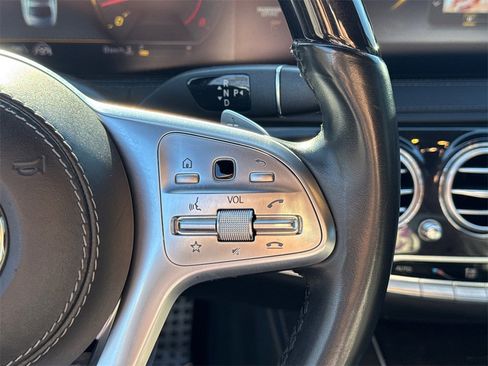 Used 2020 Mercedes-Benz S 560 Sedan image 26